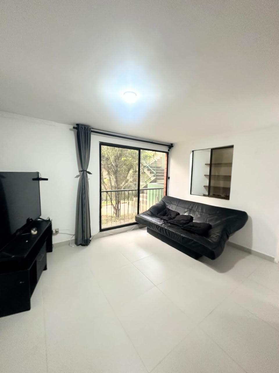 SE VENDE APARTAMENTO EN LAURELES, ALMERIA MEDELLÍN