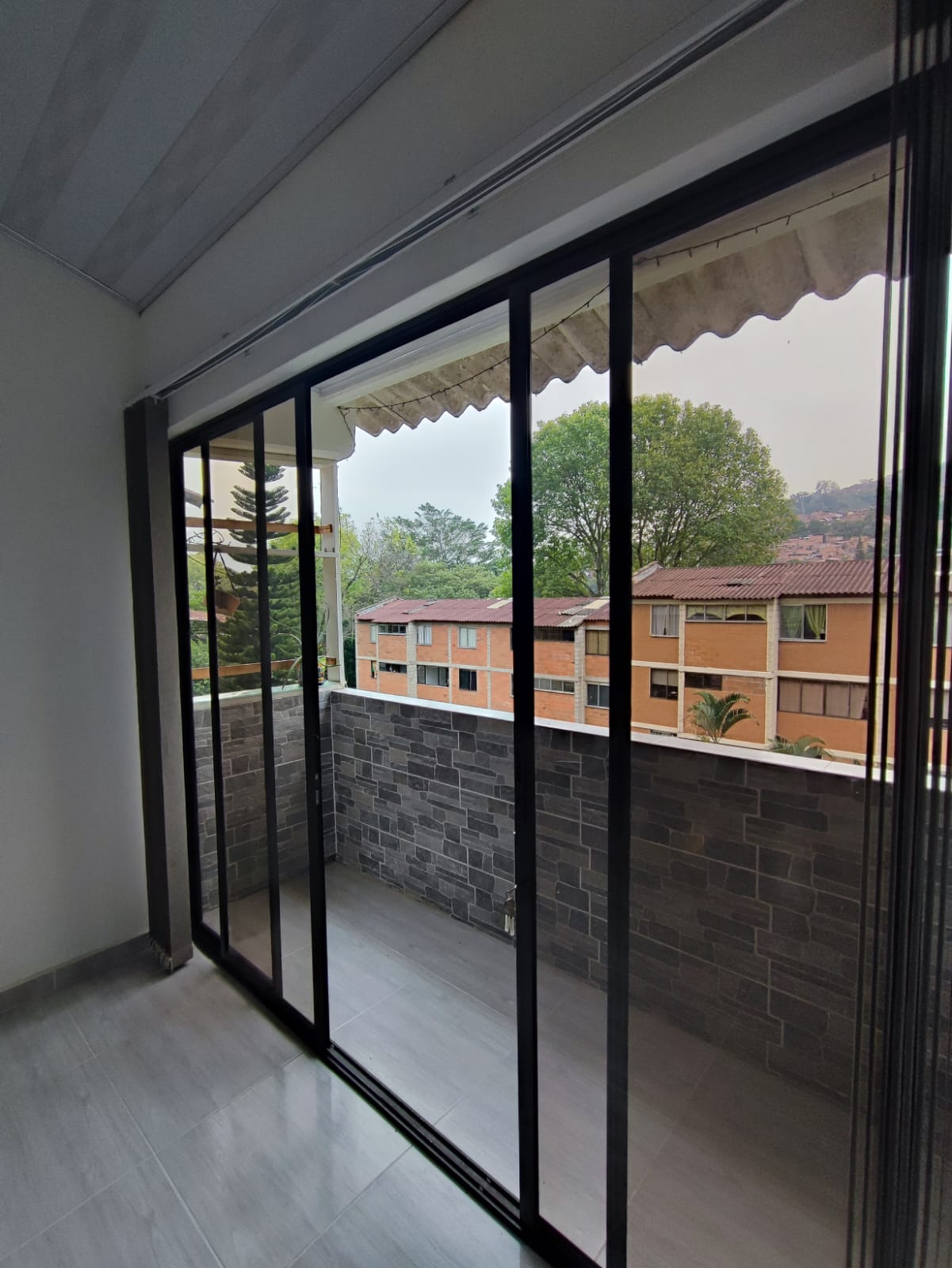 SE ARRIENDA APARTAMENTO EN BUENOS AIRES