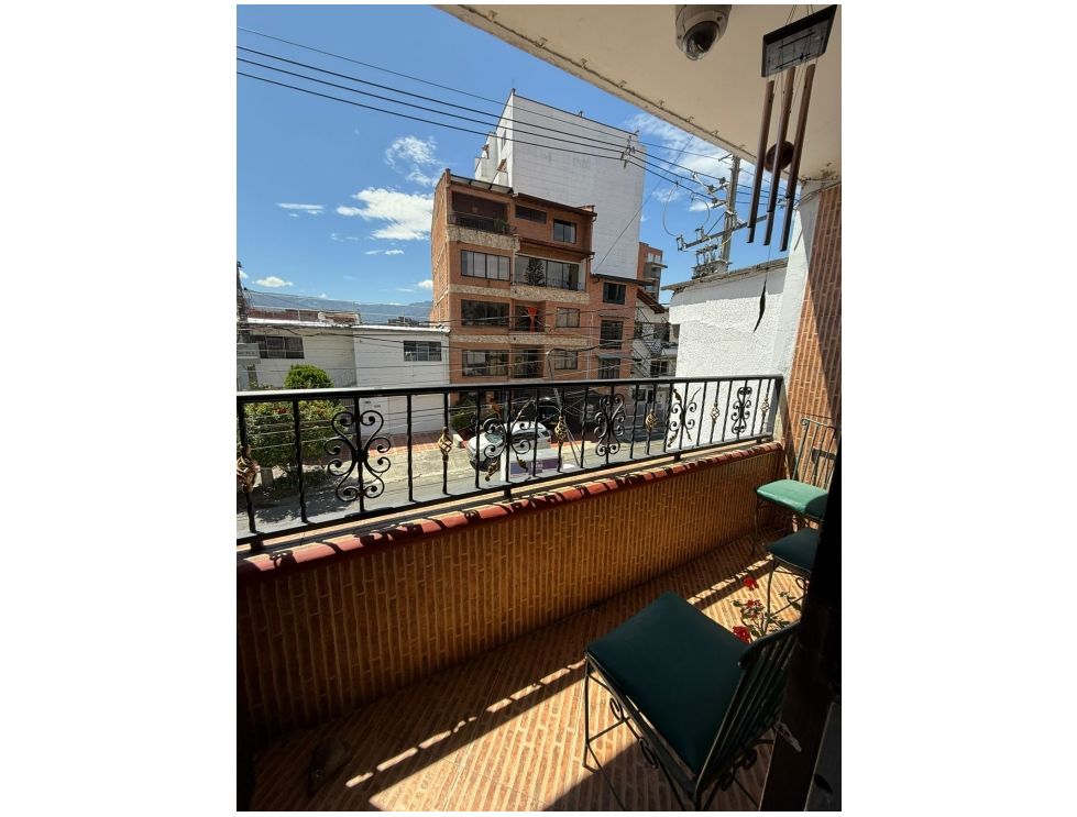 CASA EN VENTA EN LA CASTELLANA