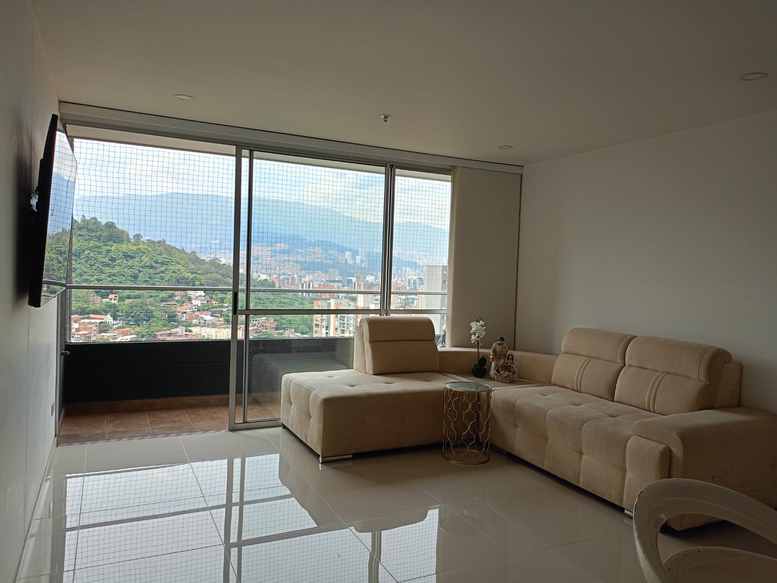 SE VENDE APARTAMENTO EN SAN GERMAN