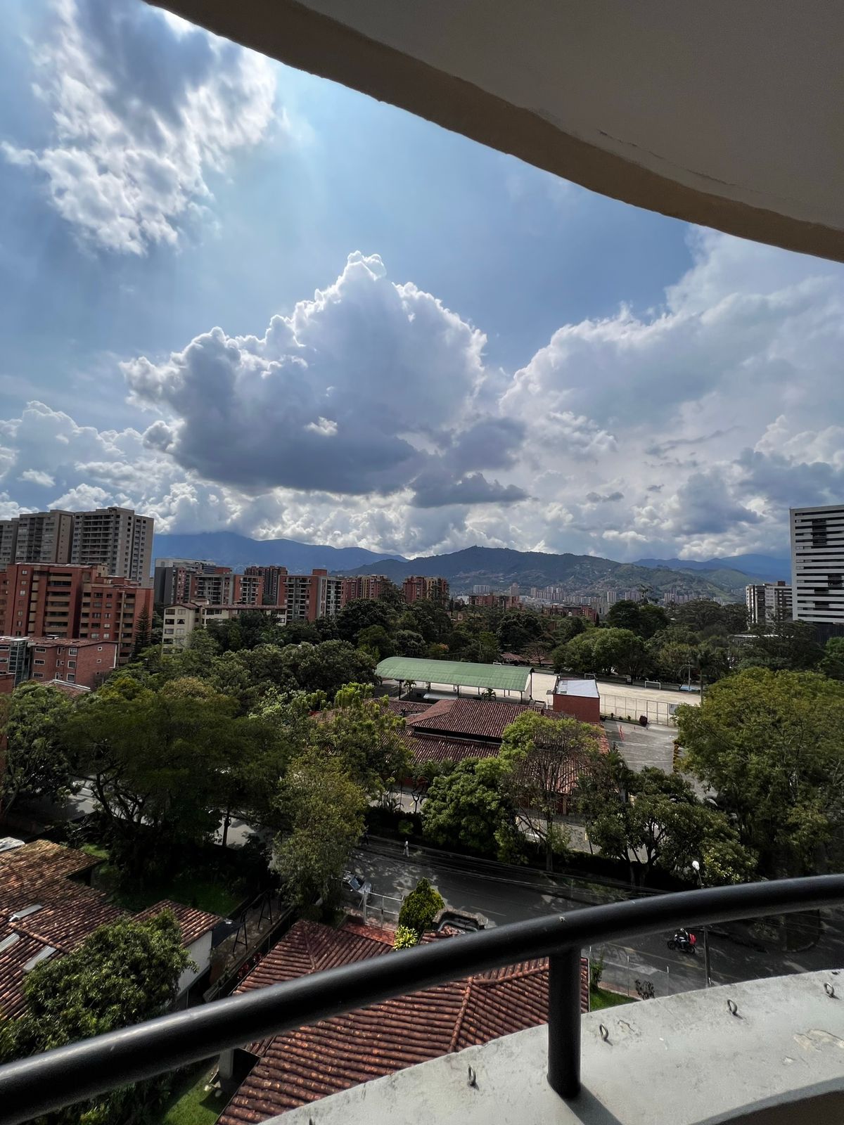 SE VENDE APARTAMENTO EN ENVIGADO