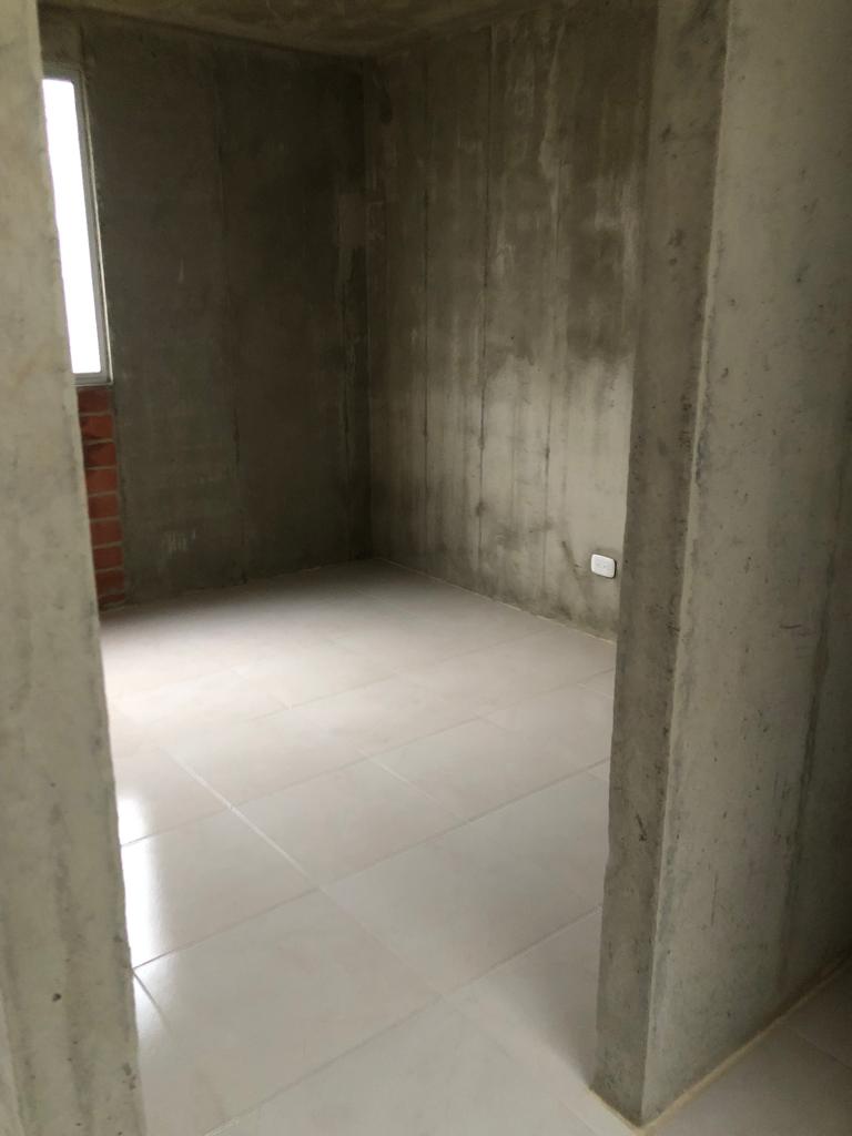 CONJUNTO RESIDENCIAL LOS NARANJOS MANZANA 4