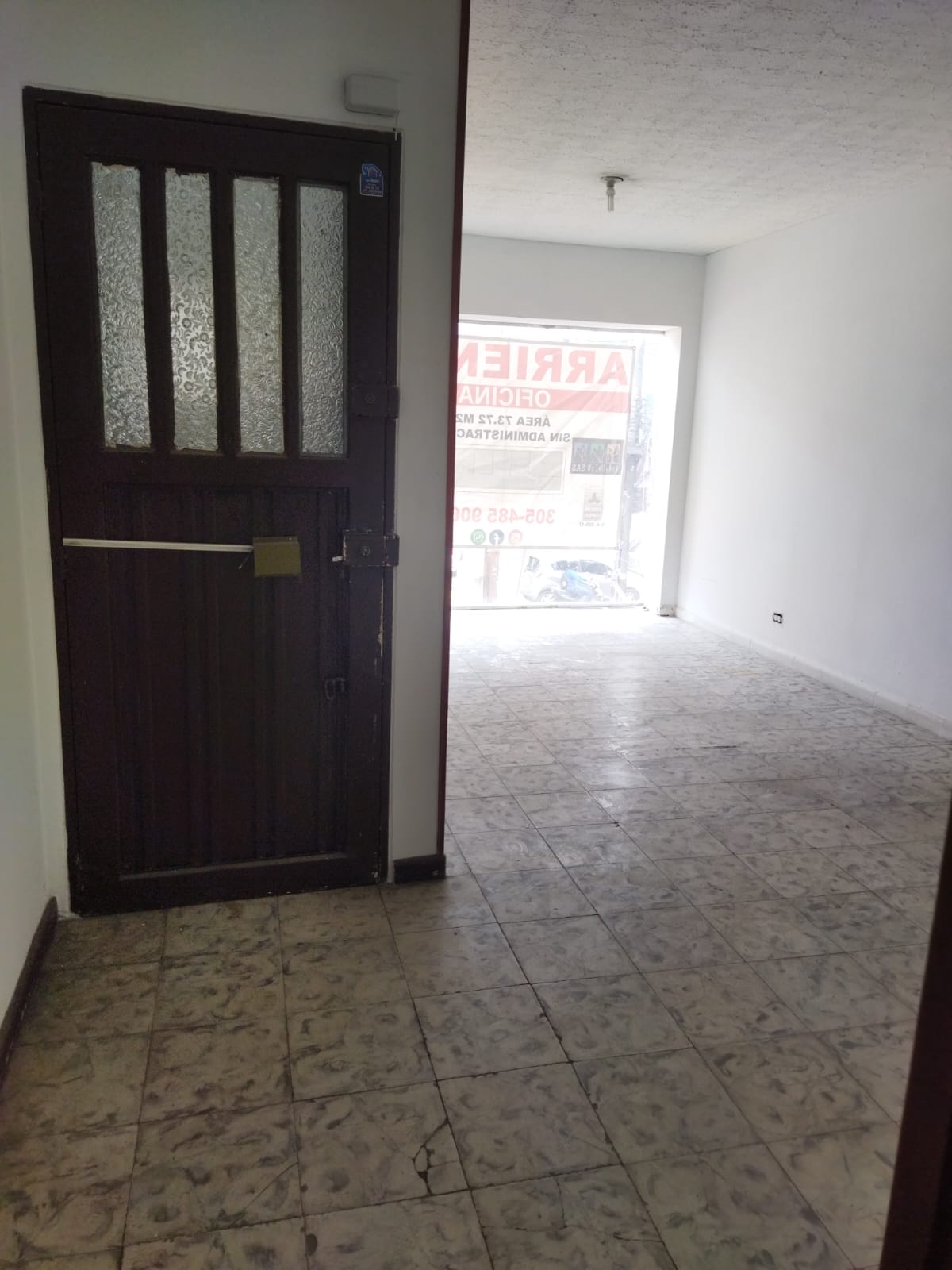 APARTAMENTO PISO 2 - BARRIO CHAMPAGNAT - CALI