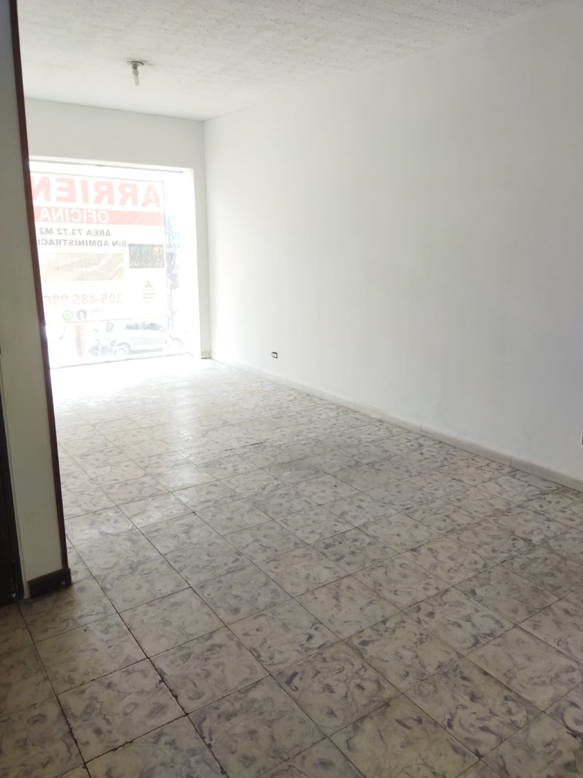 APARTAMENTO PISO 2 - BARRIO CHAMPAGNAT - CALI