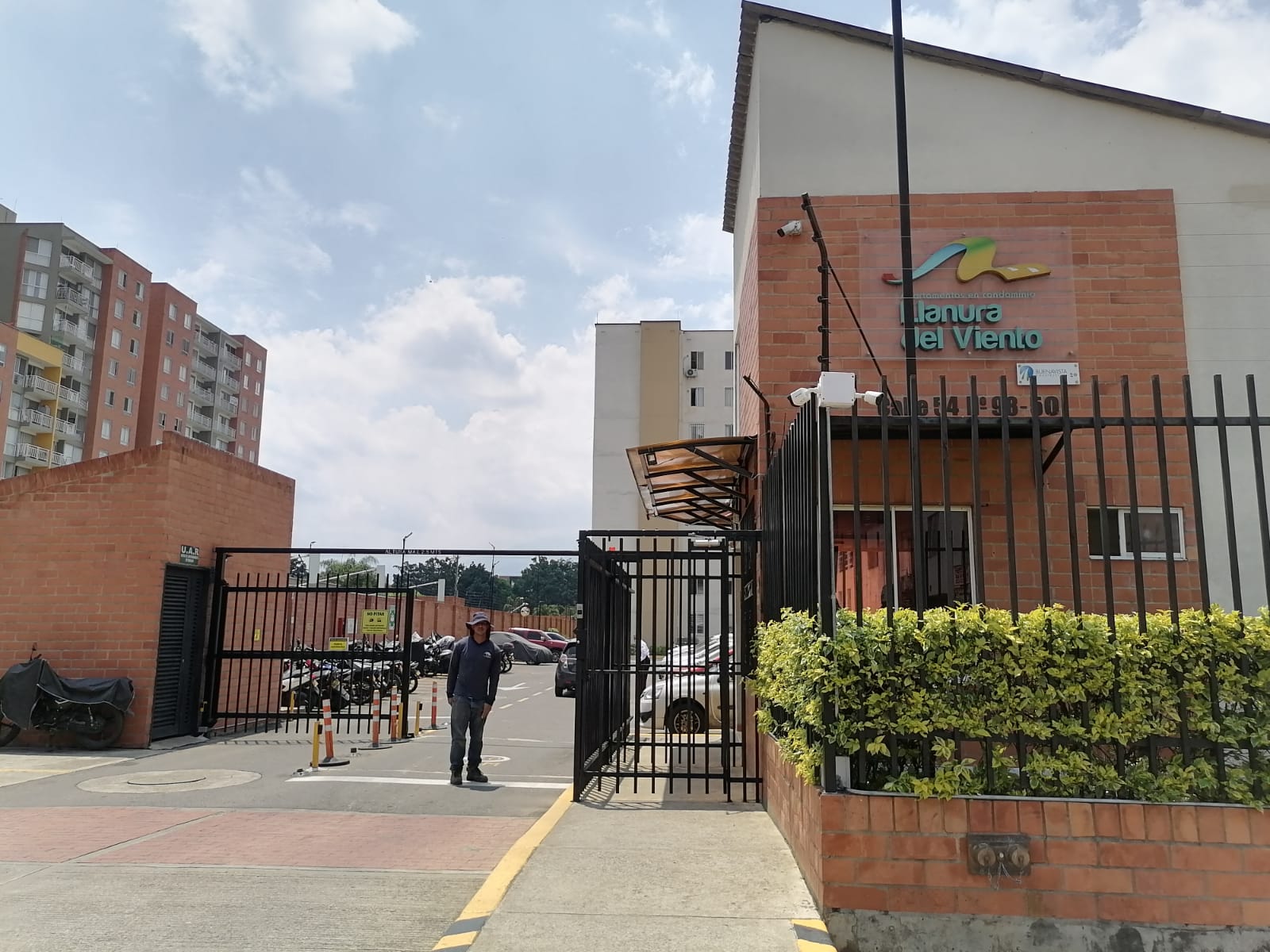 Apartamento - Conjunto Llanura del Viento - Valle del Lili - Cali