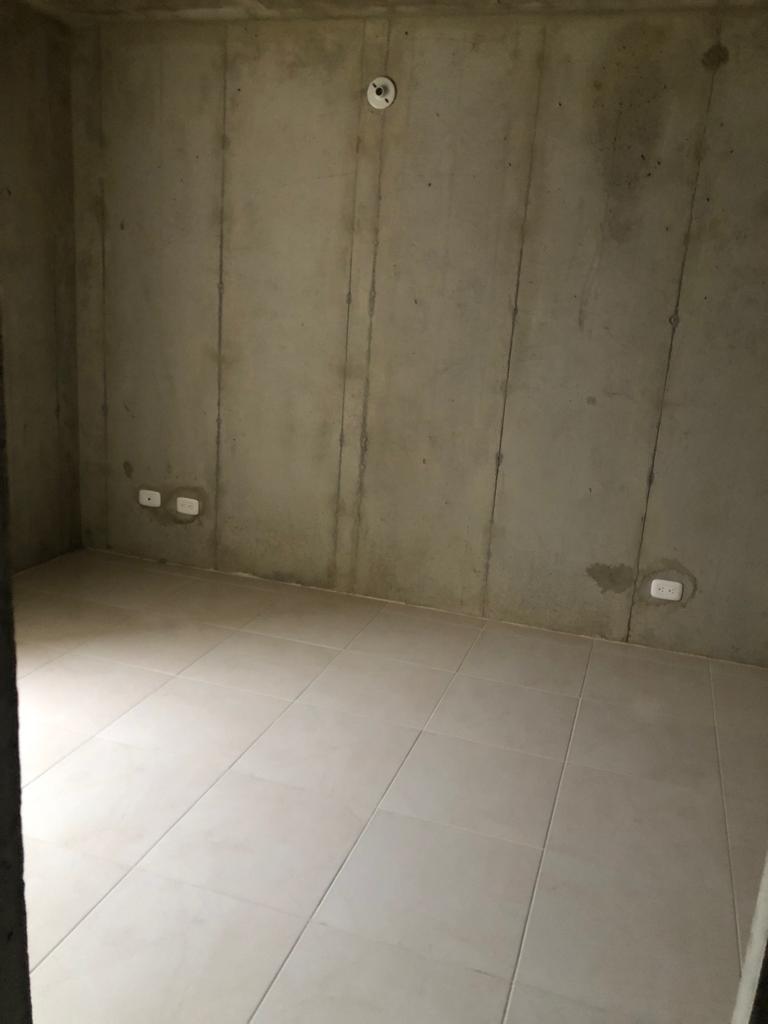 CONJUNTO RESIDENCIAL LOS NARANJOS MANZANA 4