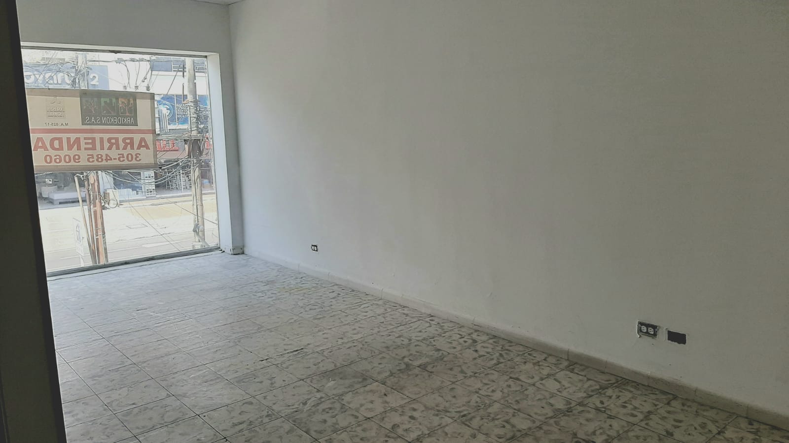 APARTAMENTO PISO 2 - BARRIO CHAMPAGNAT - CALI