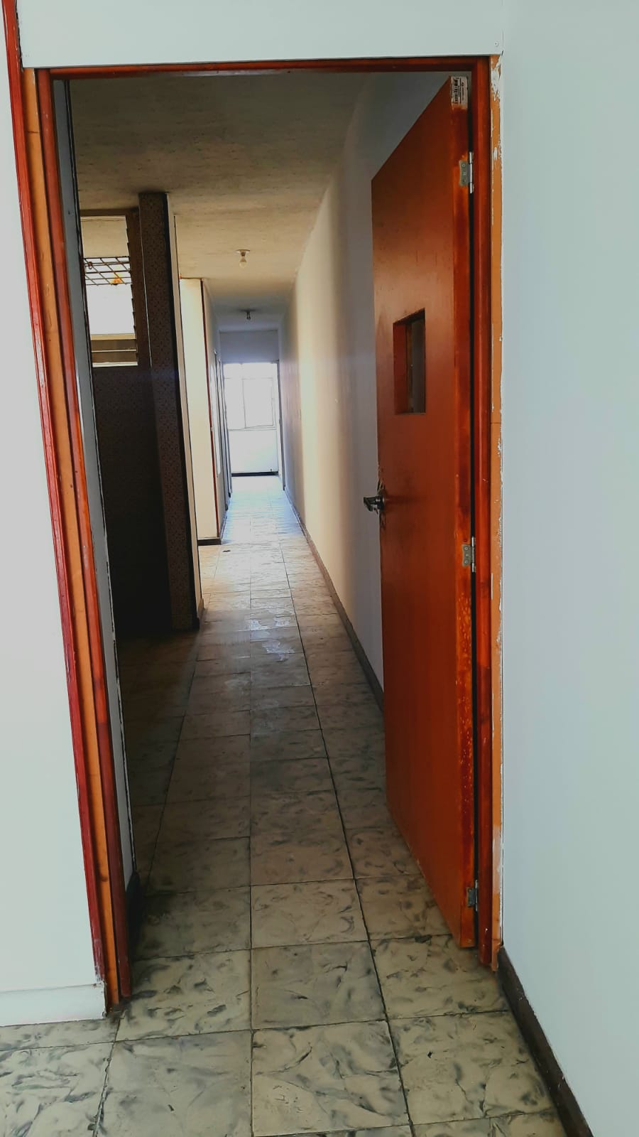APARTAMENTO PISO 2 - BARRIO CHAMPAGNAT - CALI
