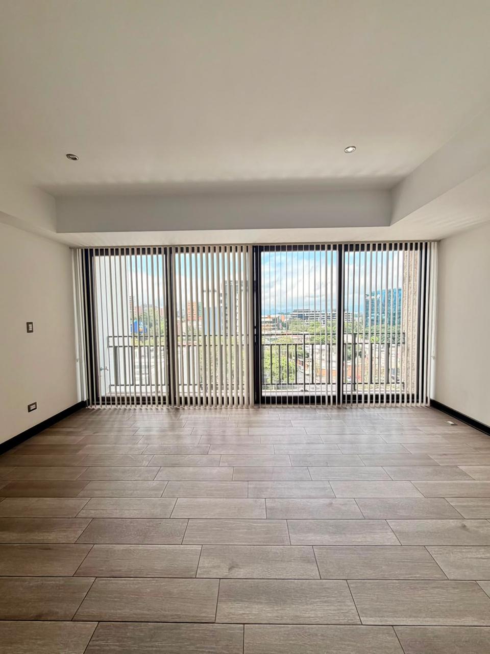 Apartamento en Edificio Tres 15, Zona 13 - 2 habitaciones Ref-5985 - Image 4