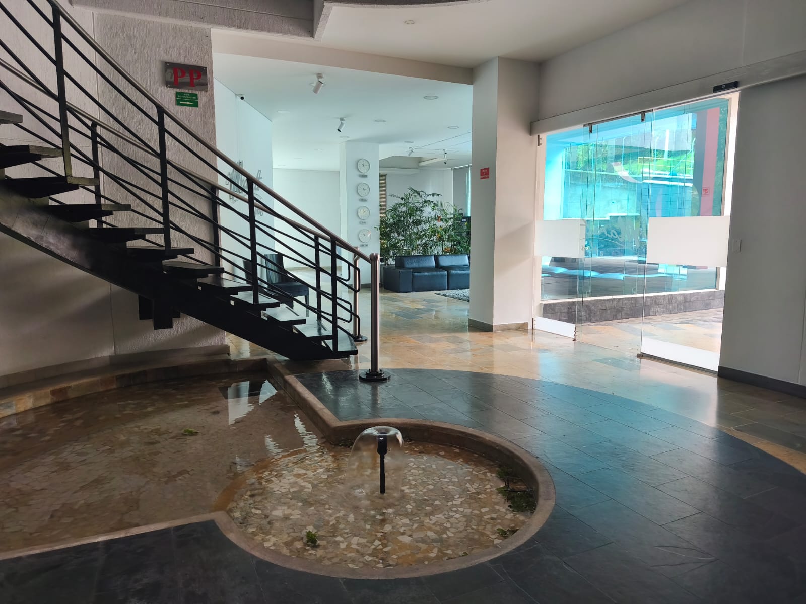 Miniatura 24