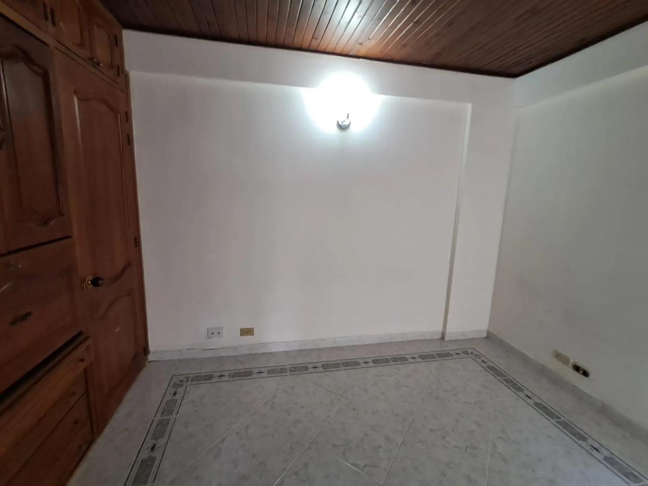 Miniatura 16