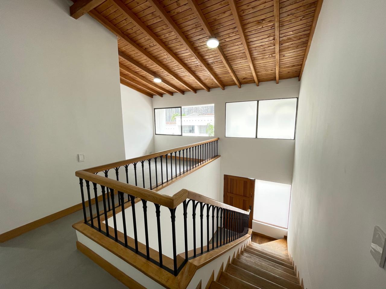 Miniatura 12