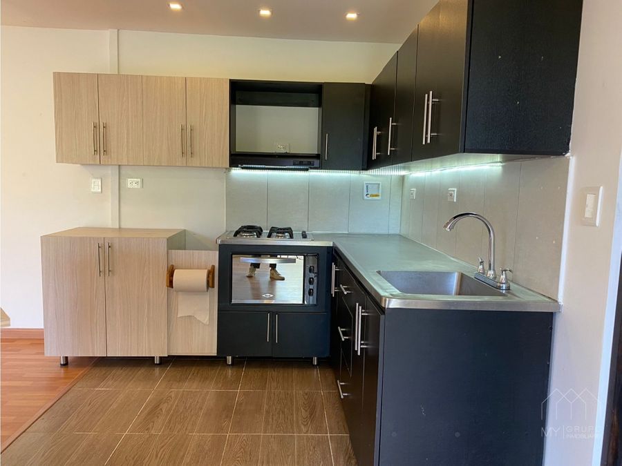Miniatura 10