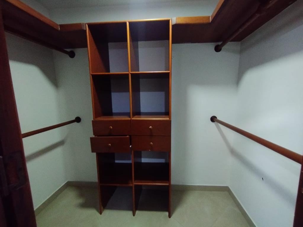 Miniatura 12