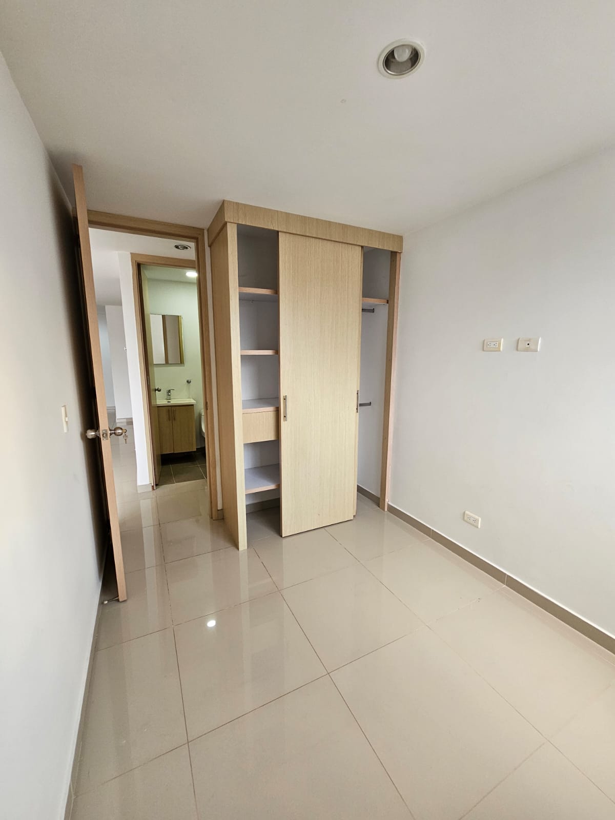 Miniatura 10