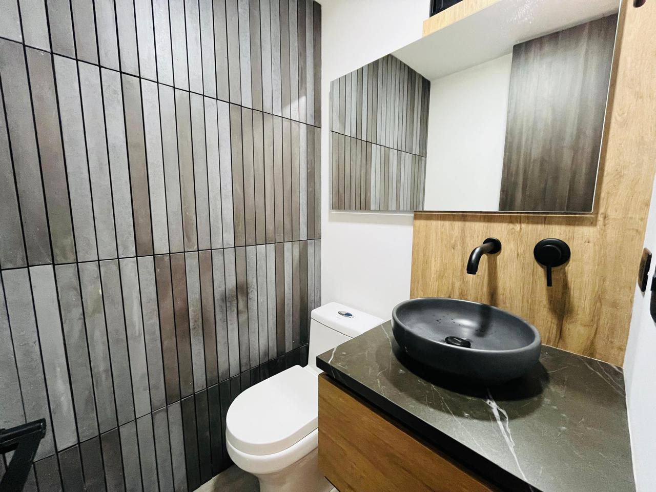 Miniatura 12