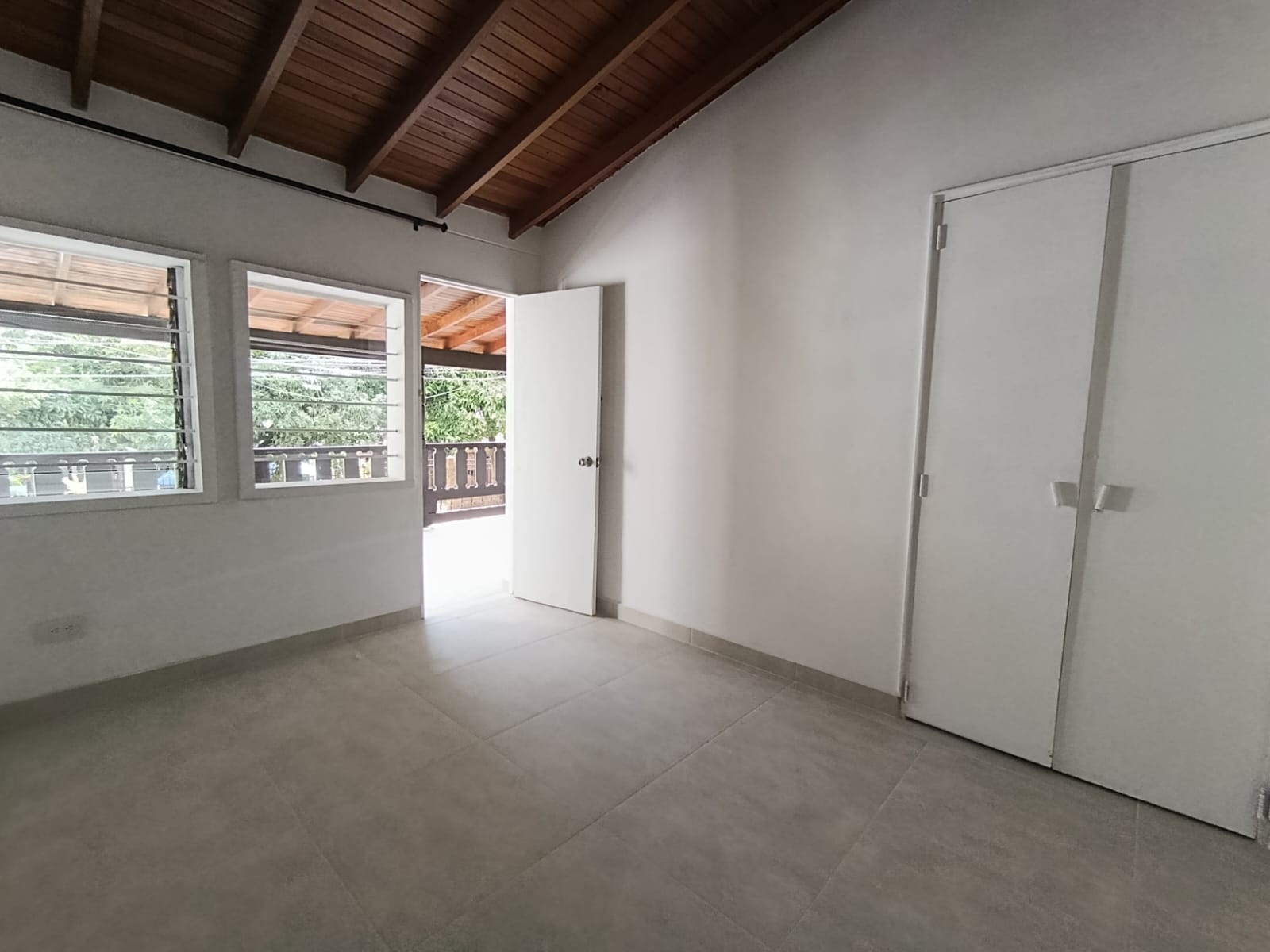 Casa Comercial Para Arriendo Belén La Palma