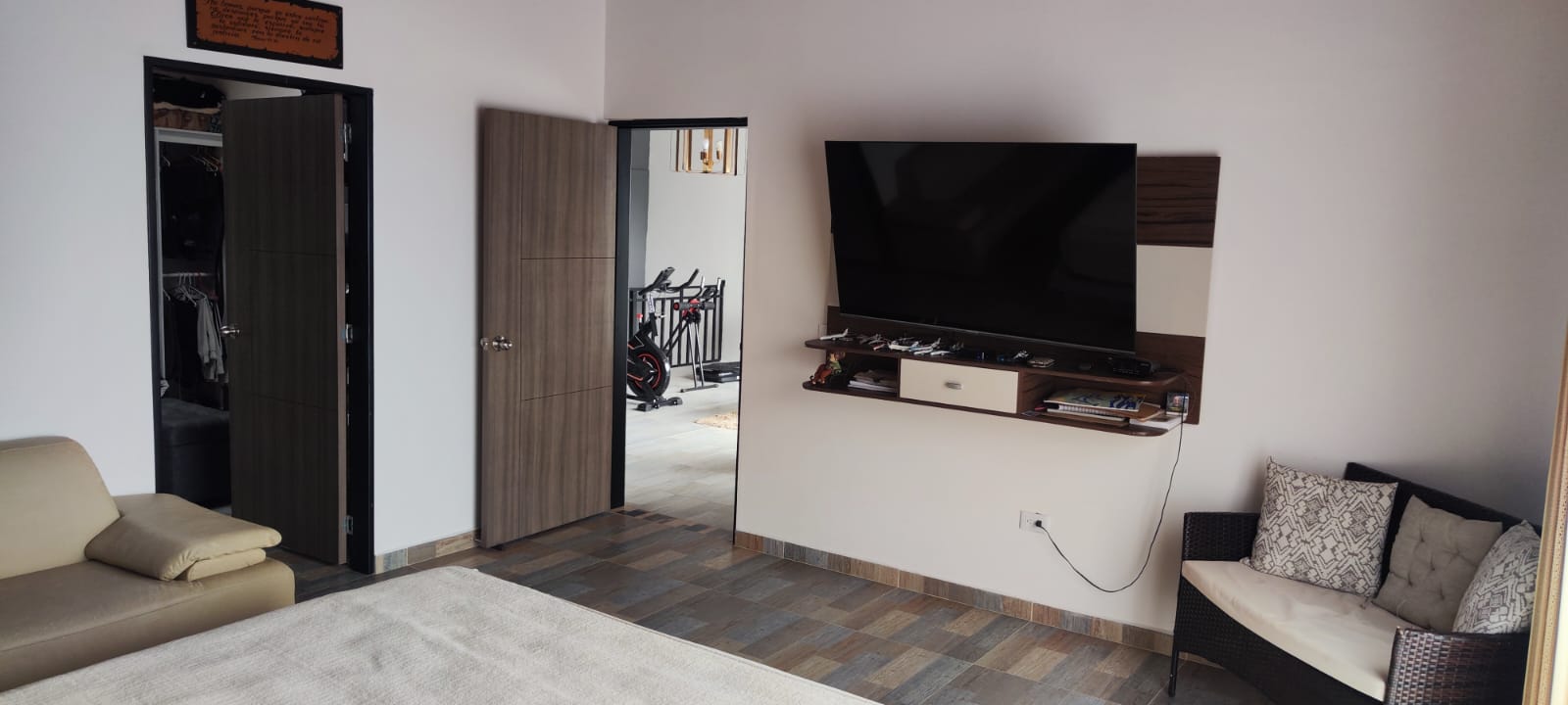 Venta de Hermosa Casa Girardota