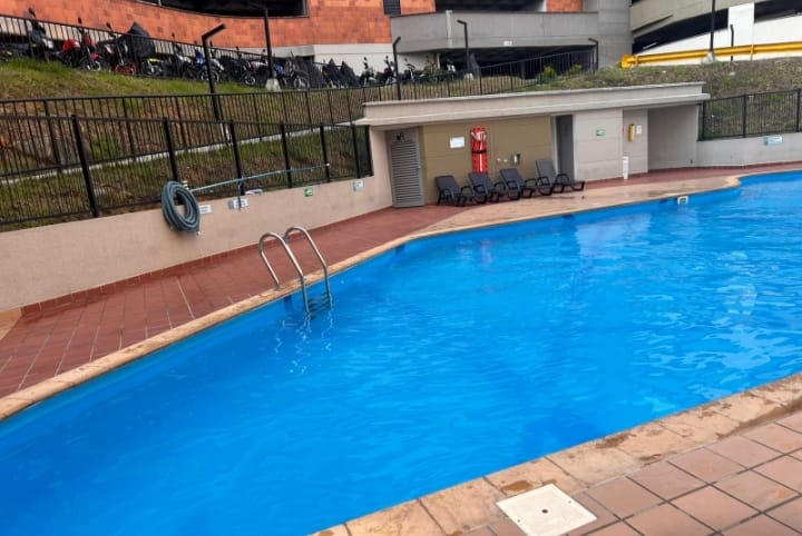 Apartamento en venta en Robledo Pajarito Sector Las Lunas