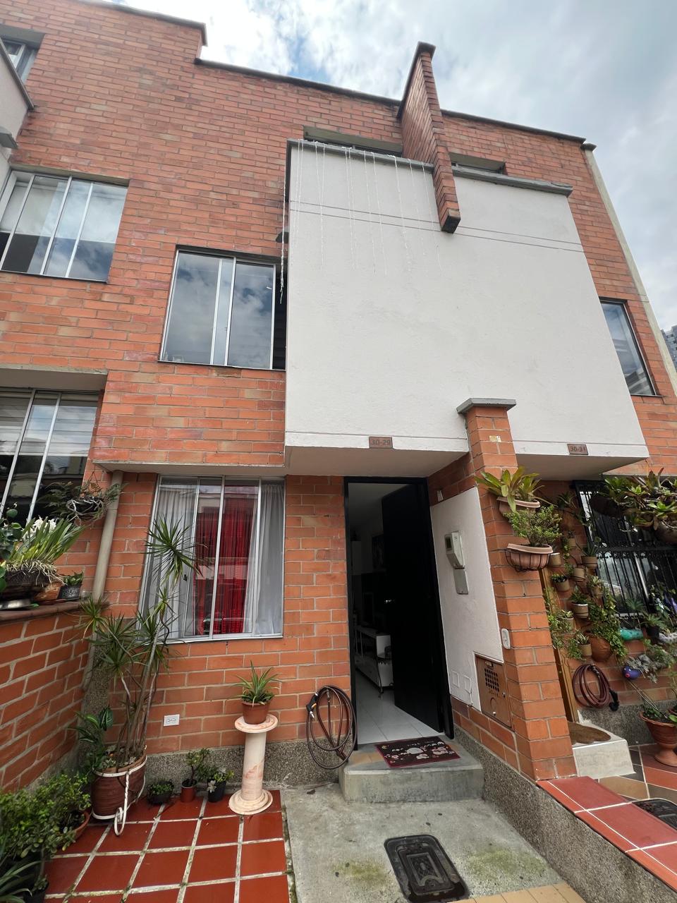 Casa en venta Loma del Indio