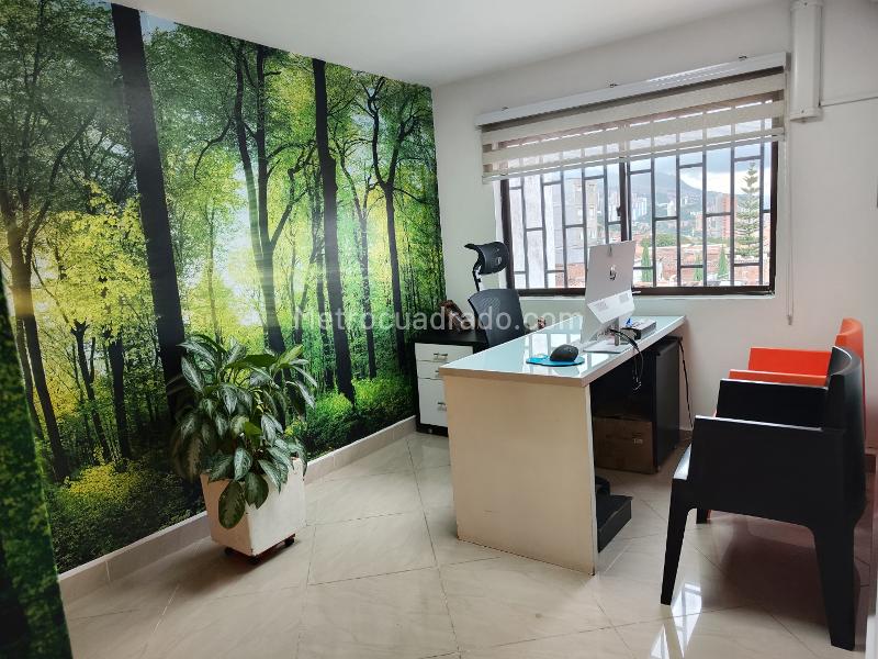 Casa para la venta en Santa Monica Medellin