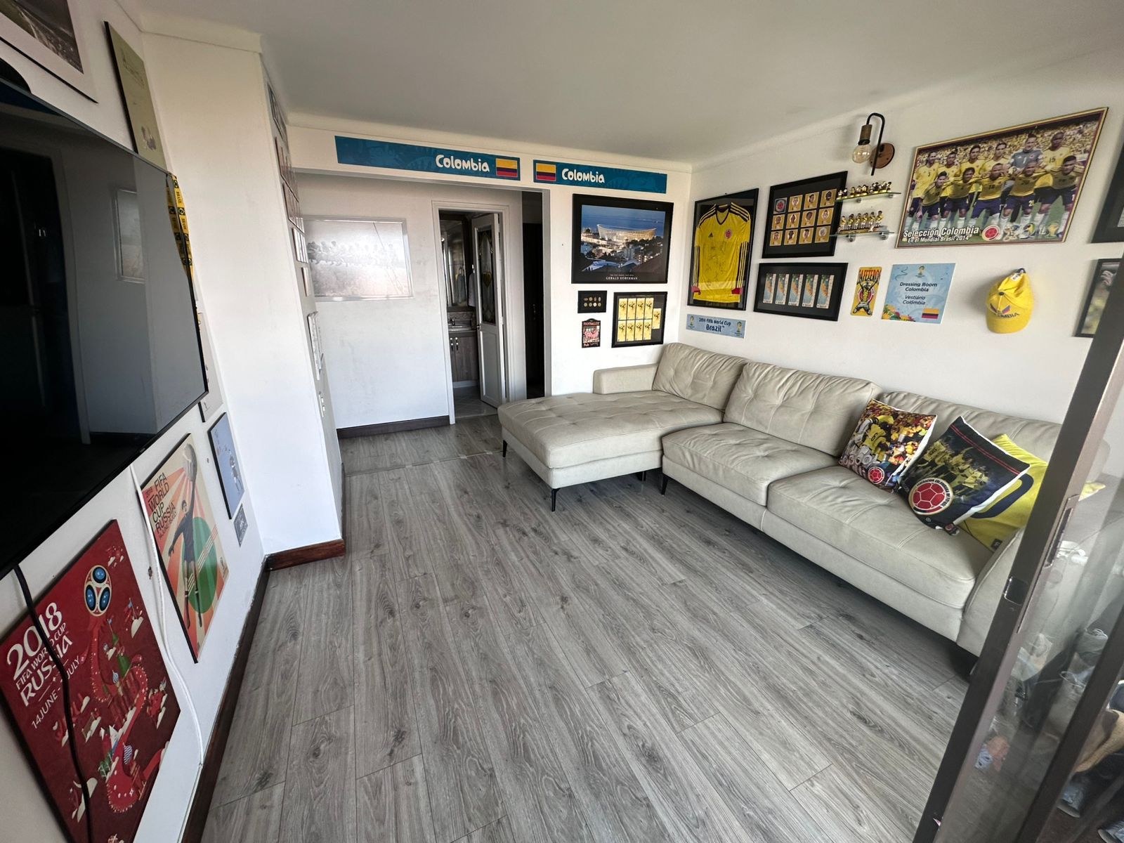 VENDO APARTAMENTO (BAJO DE PRECIO) EL POBLADO MEDELLIN