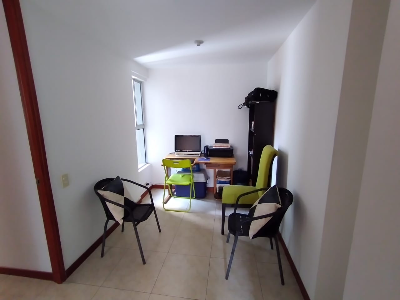 Apartamento en venta en la Loma de los Bernal