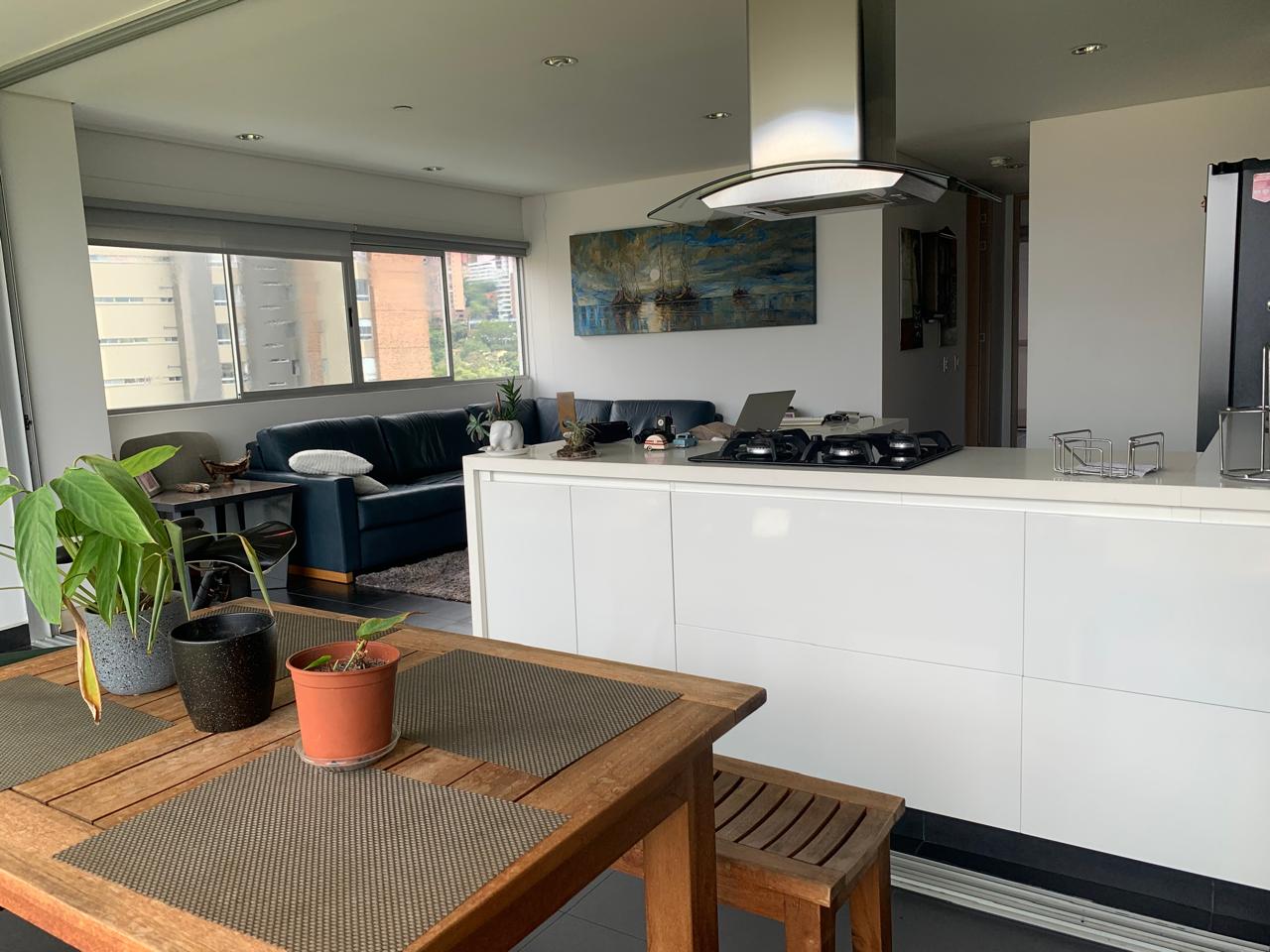 Apartamento en venta Medellín poblado sector los balsos