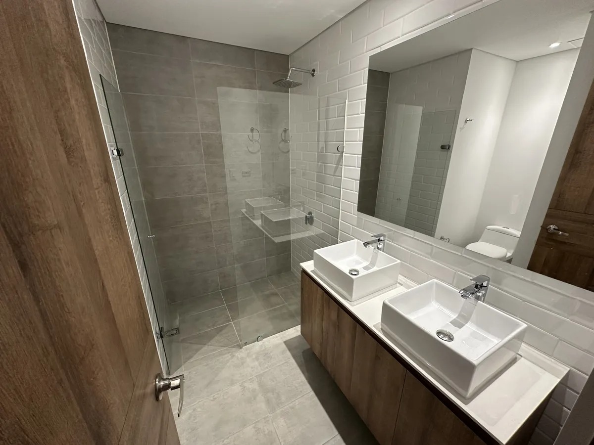 Apartartaestudio en venta Medellín  ciudad del rio