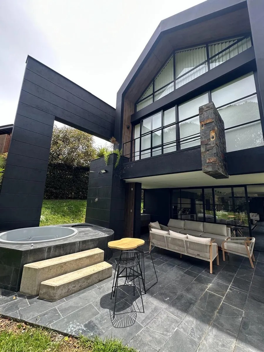 CASA CAMPESTRE EN PARCELACION ALTO DE LAS PALMAS