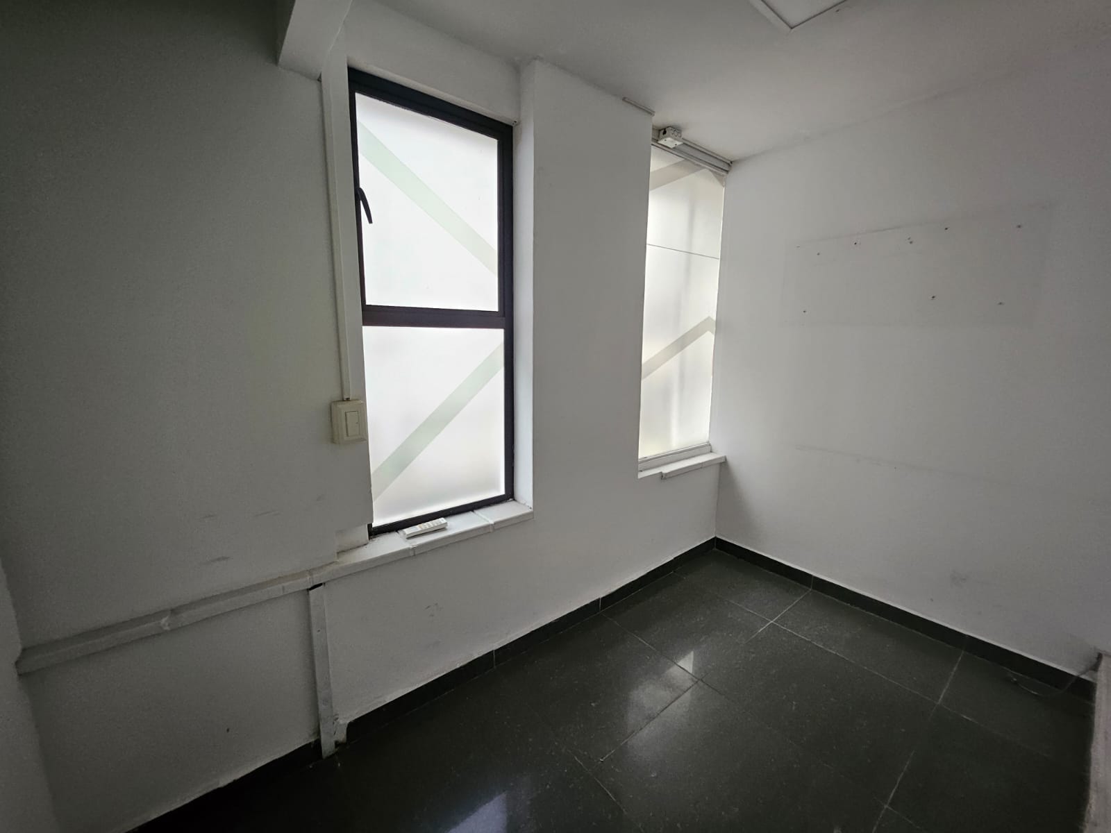 Casa comercial para arriendo en La 80 Floresta