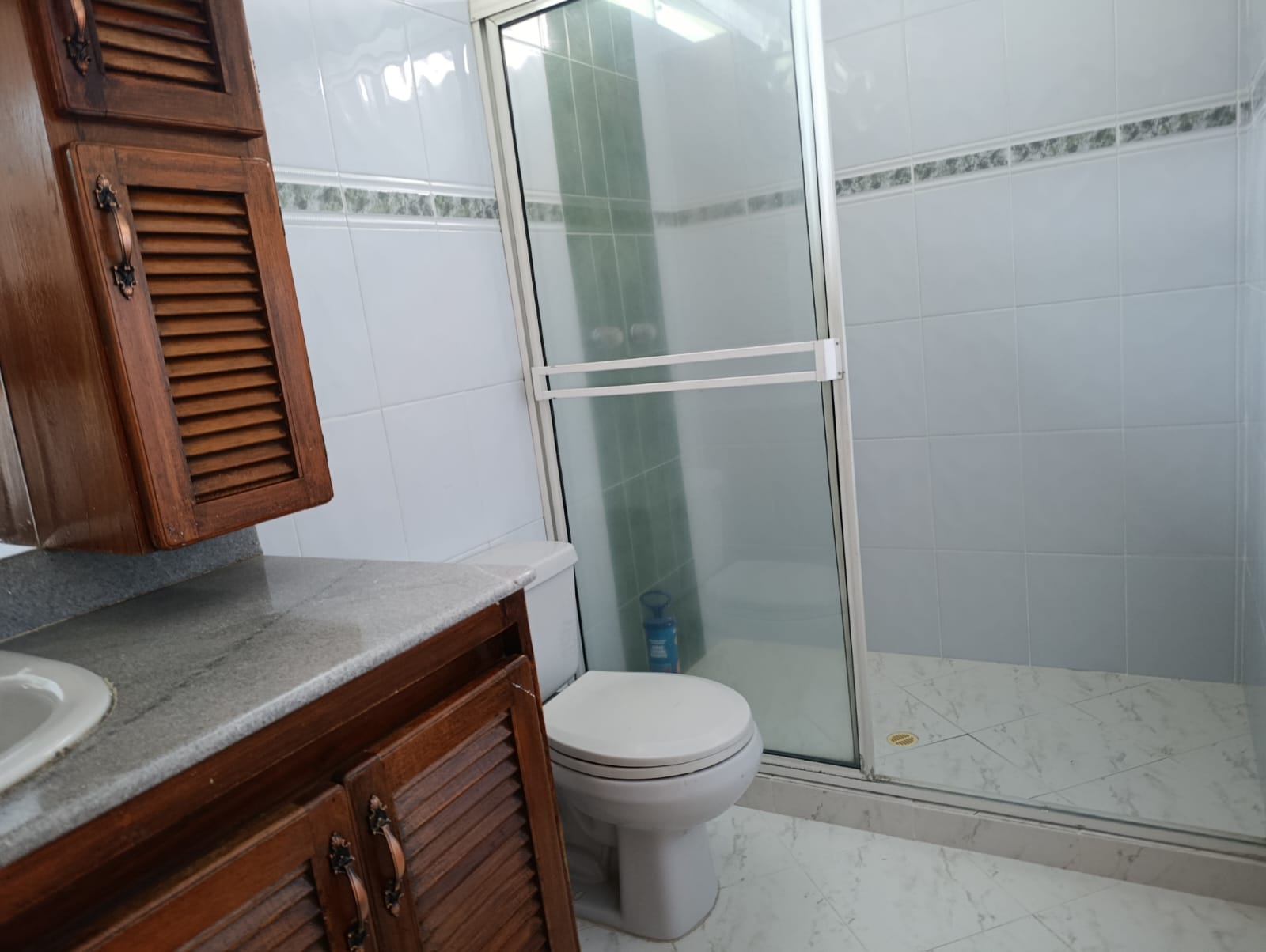 Casa para Arriendo  en Loma de los Bernal Medellín
