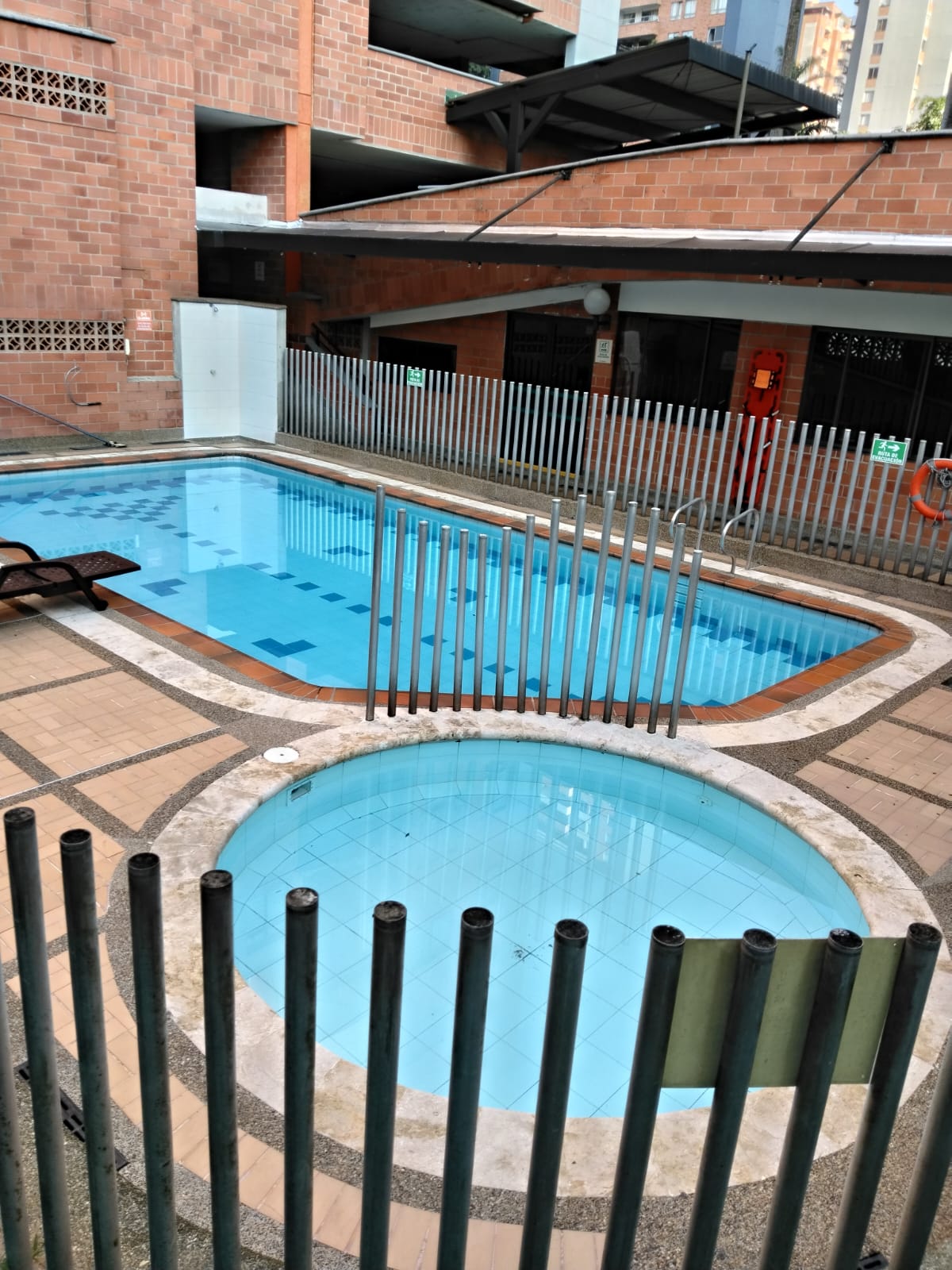 Apartamento en venta Medellín  Loma de los Bernal
