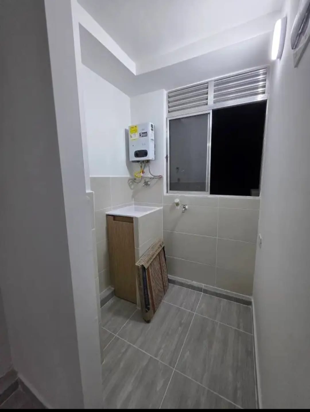 APARTAMENTO PARA RENTA BELLO- SECTOR MADERA