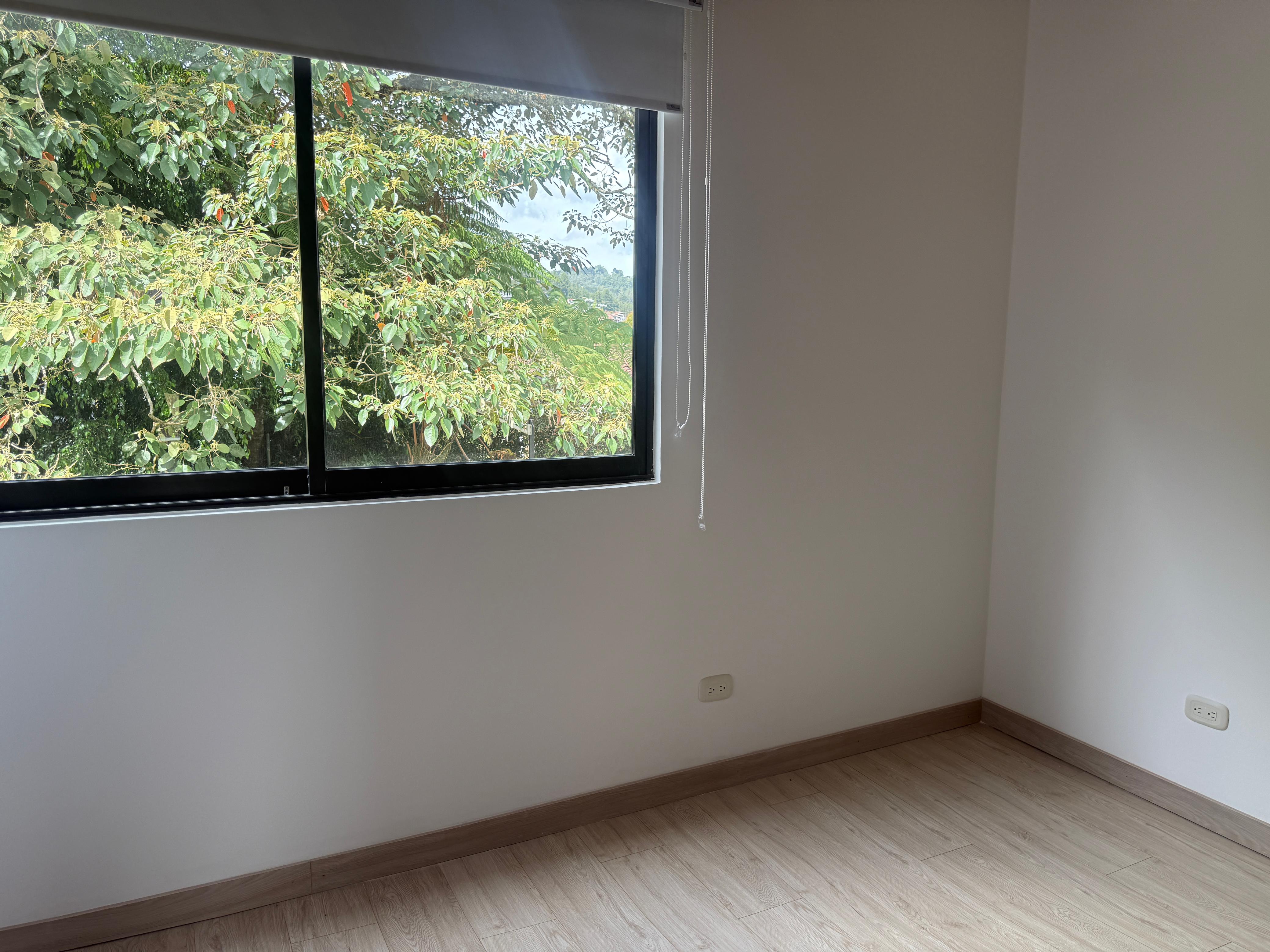 Venta de casa en El Retiro Pantanillo