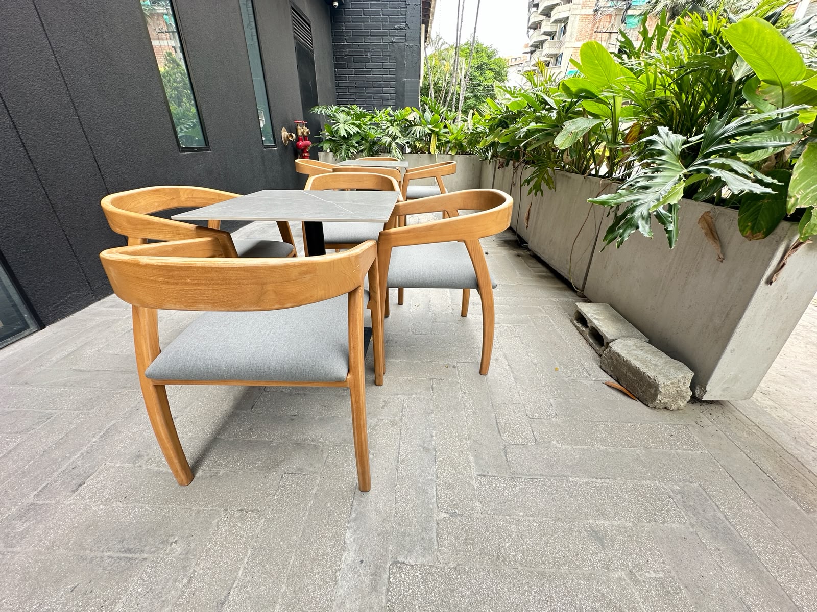 LOCAL EN ARRIENDO EN LOBBY RECONOCIDO HOTEL OCCIDENTE DE MEDELLIN