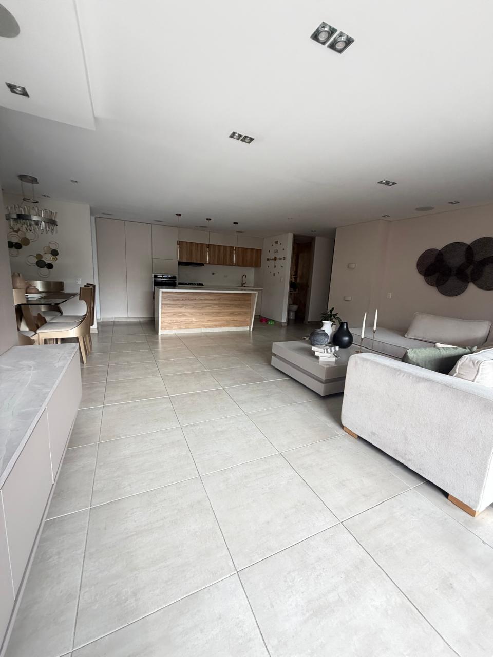 VENTA DE APARTAMENTO EN ENVIGADO- SECTOR LA ABADIA