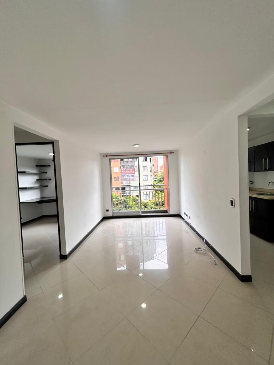 Apartamento en venta en San German - Robledo