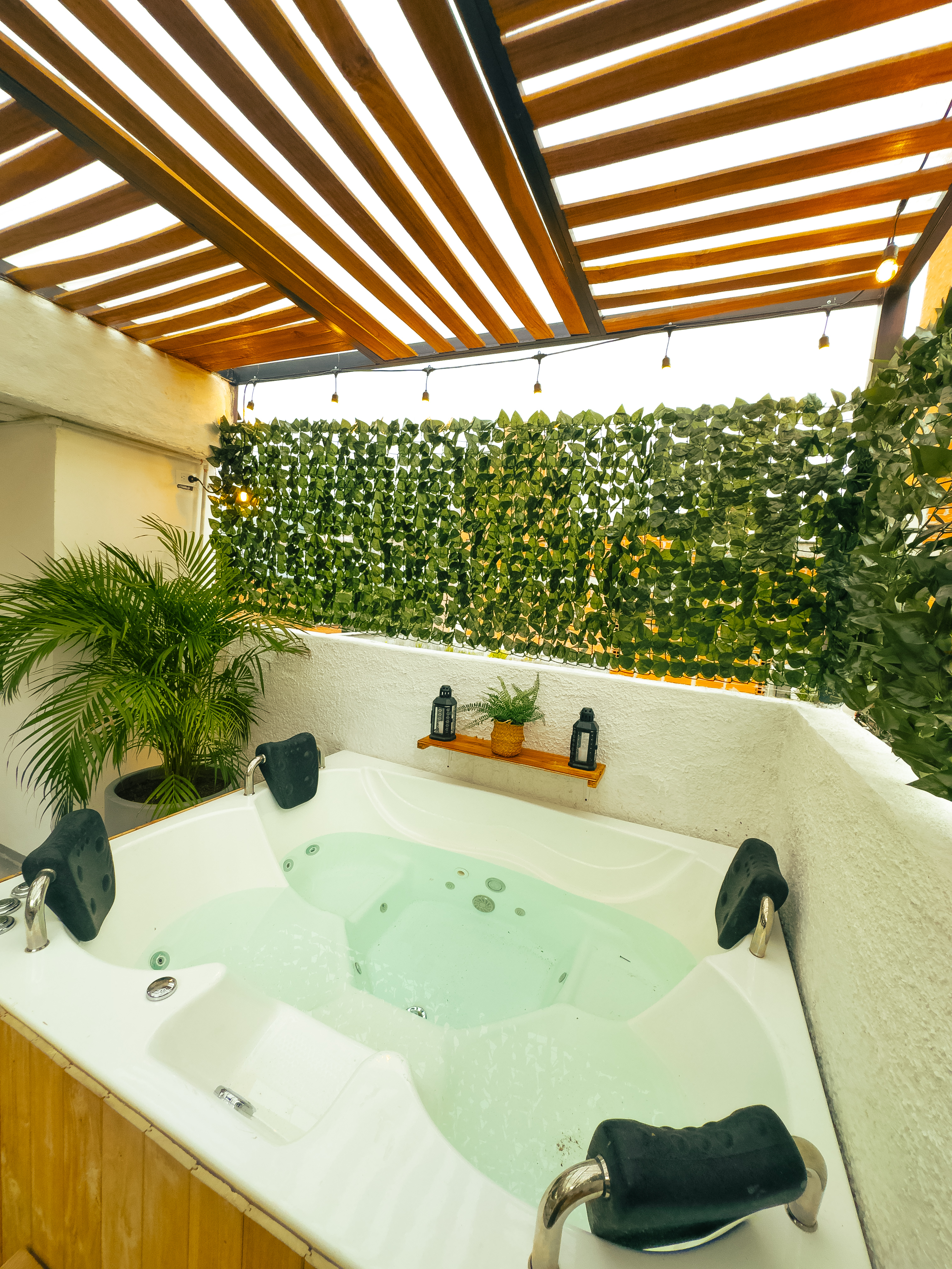 Casa en venta - comercial o residencial en Santa Lucia - Medellin