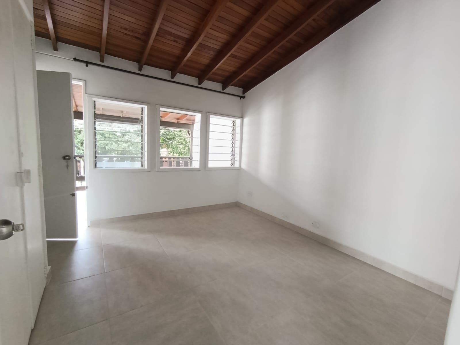 Casa Comercial Para Arriendo Belén La Palma