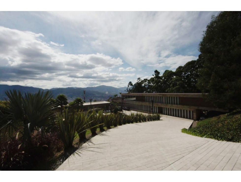 Casa en venta en Envigado Loma del Chocho