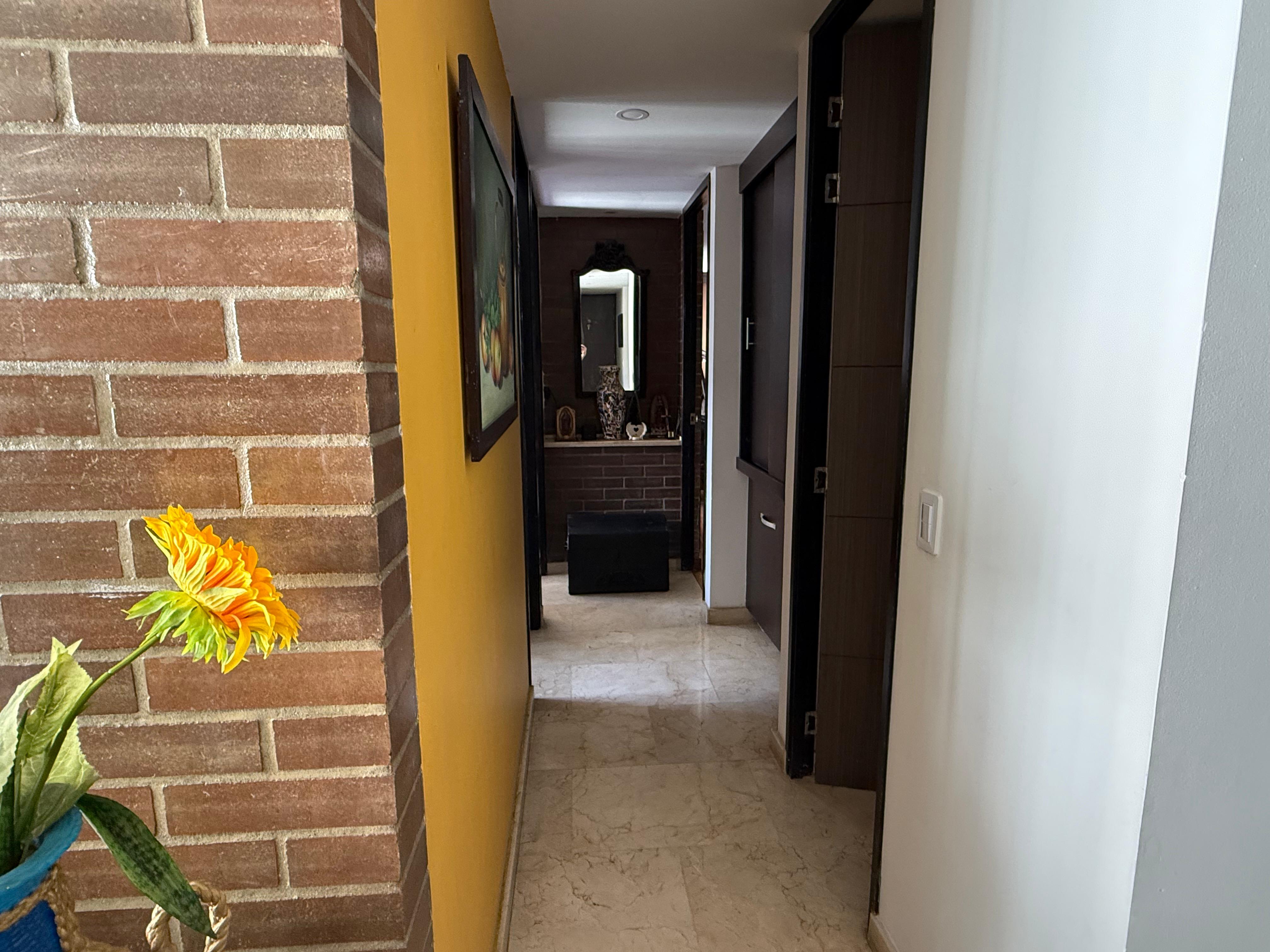 Apartamento en venta san jose parte baja sabaneta