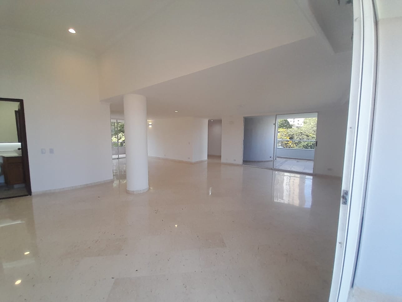 Penthouse en arriendo en el Poblado - Medellín