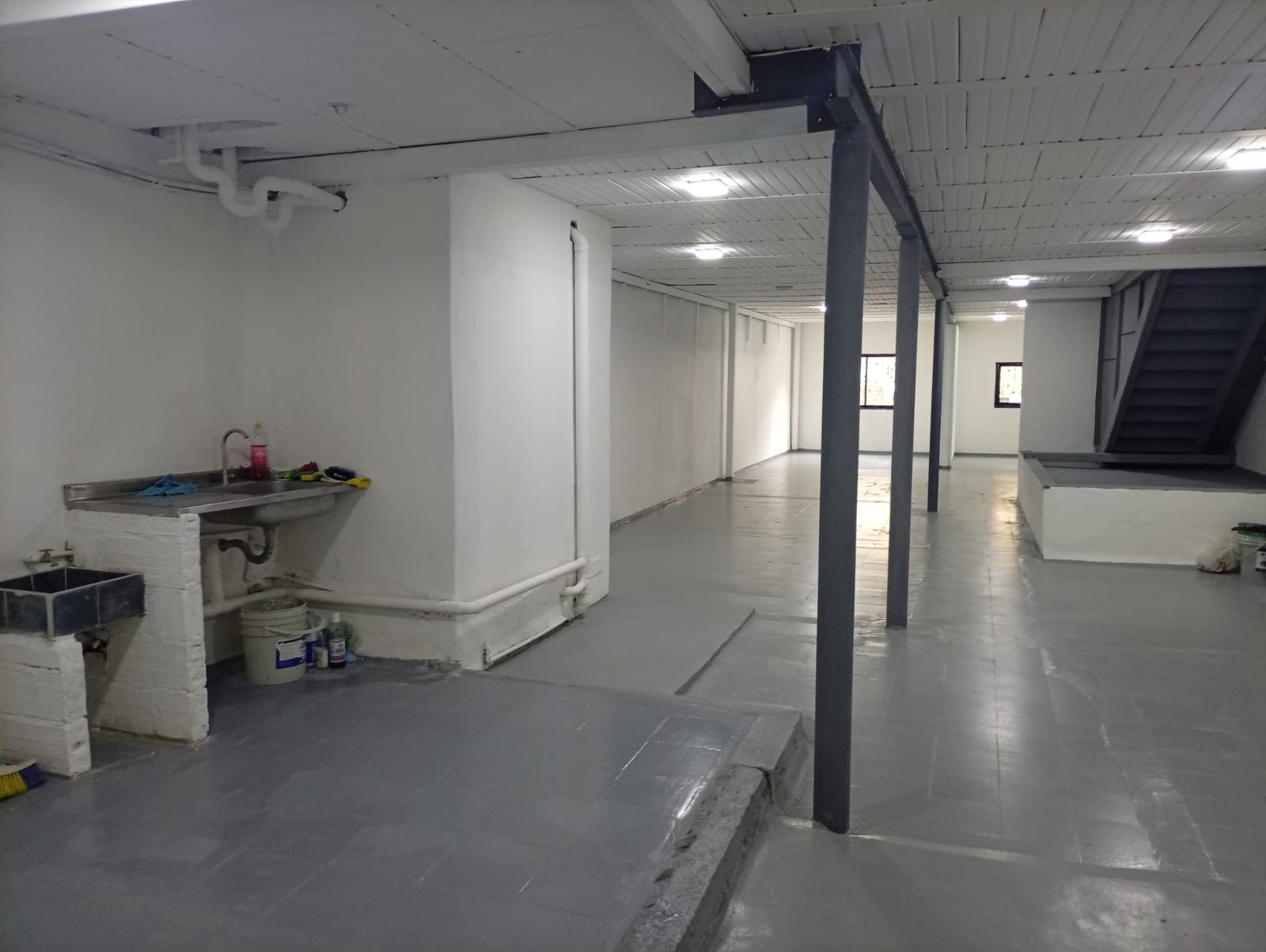 BODEGA PARA VENTA, CRISTO REY GUAYABAL, ALTA MIXTURA