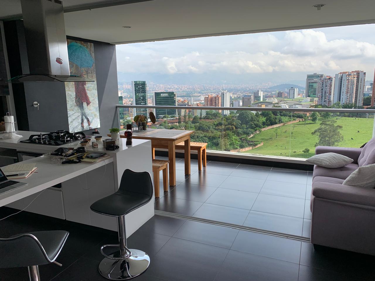 Apartamento en venta Medellín poblado sector los balsos