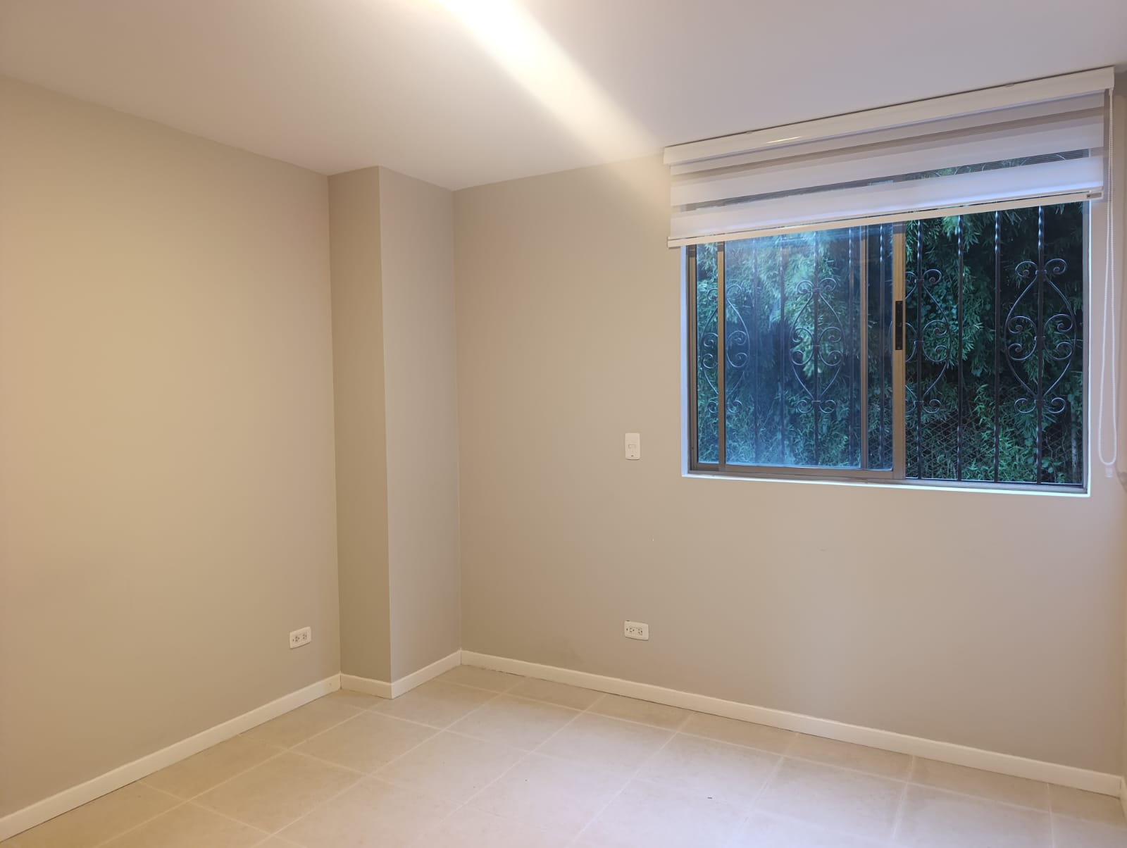 Apartamento en venta Medellín loma de los bernal parte baja