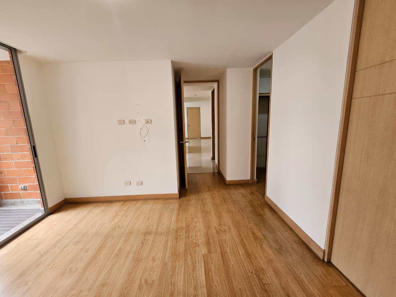 APARTAMENTO EN ARRIENDO CAMINO VERDE ENVIGADO