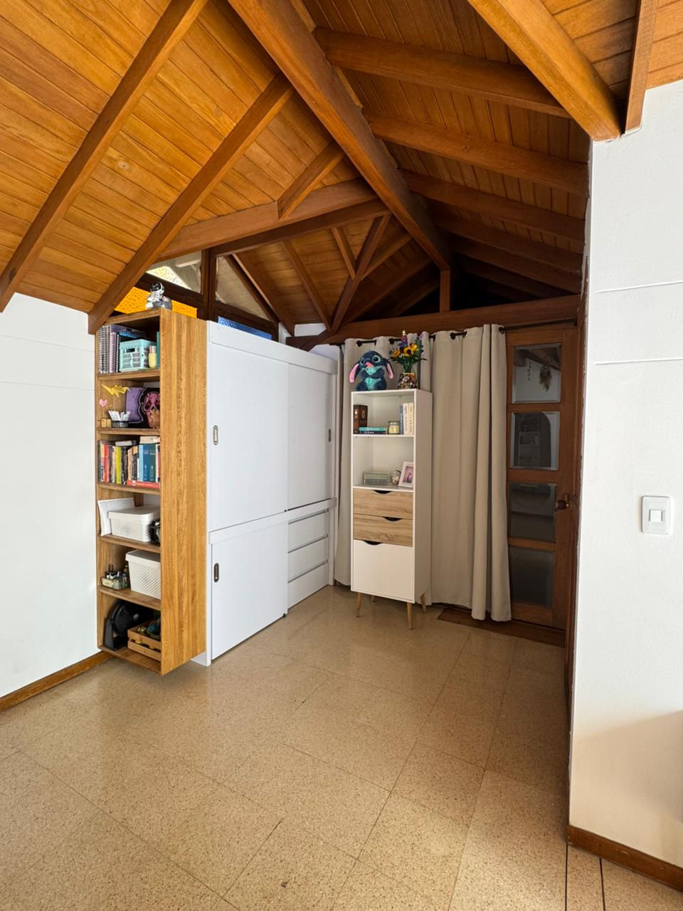 Casa unifamiliar en venta Loma De Los Bernal parte baja