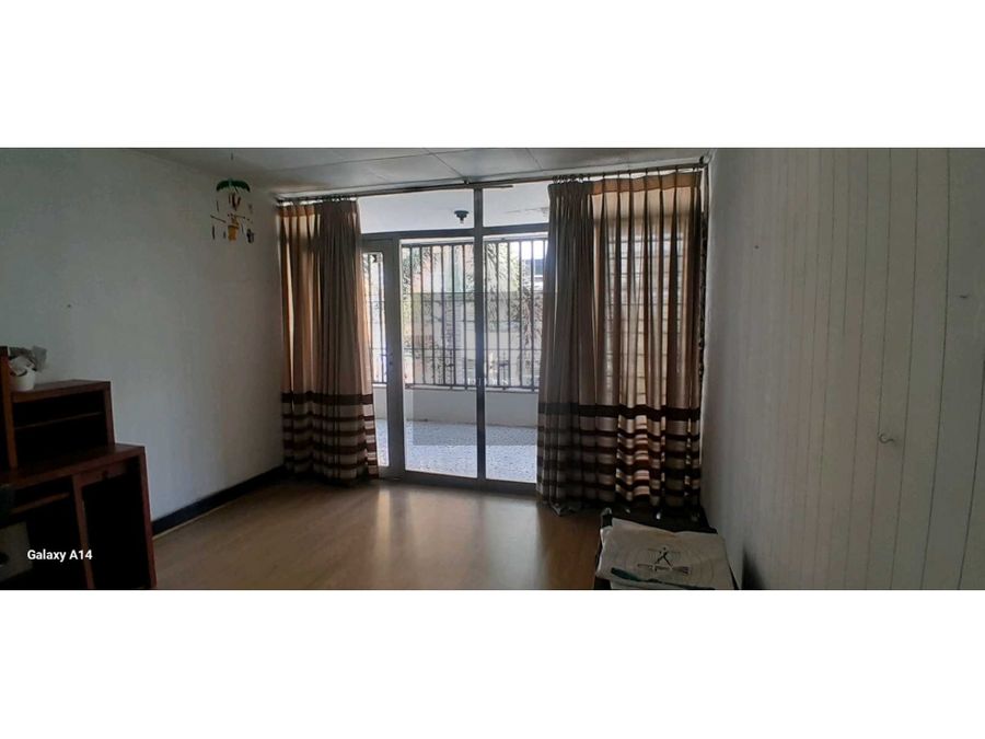 Casa lote para venta en Medellin Laureles