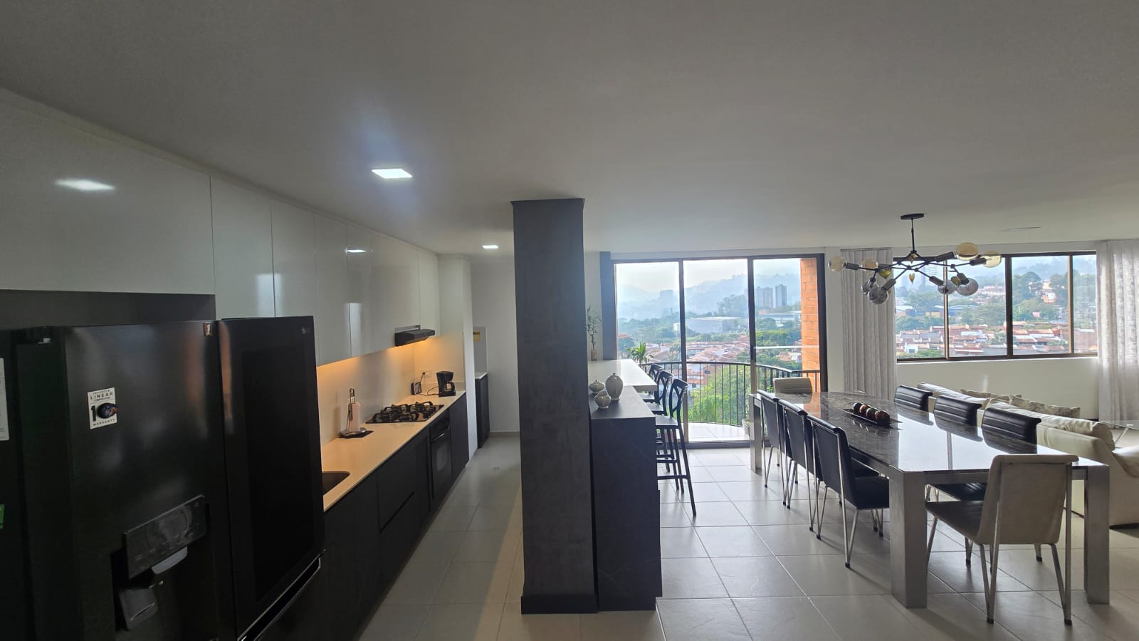 Venta de apartamento duplex en La Estrella Suramerica